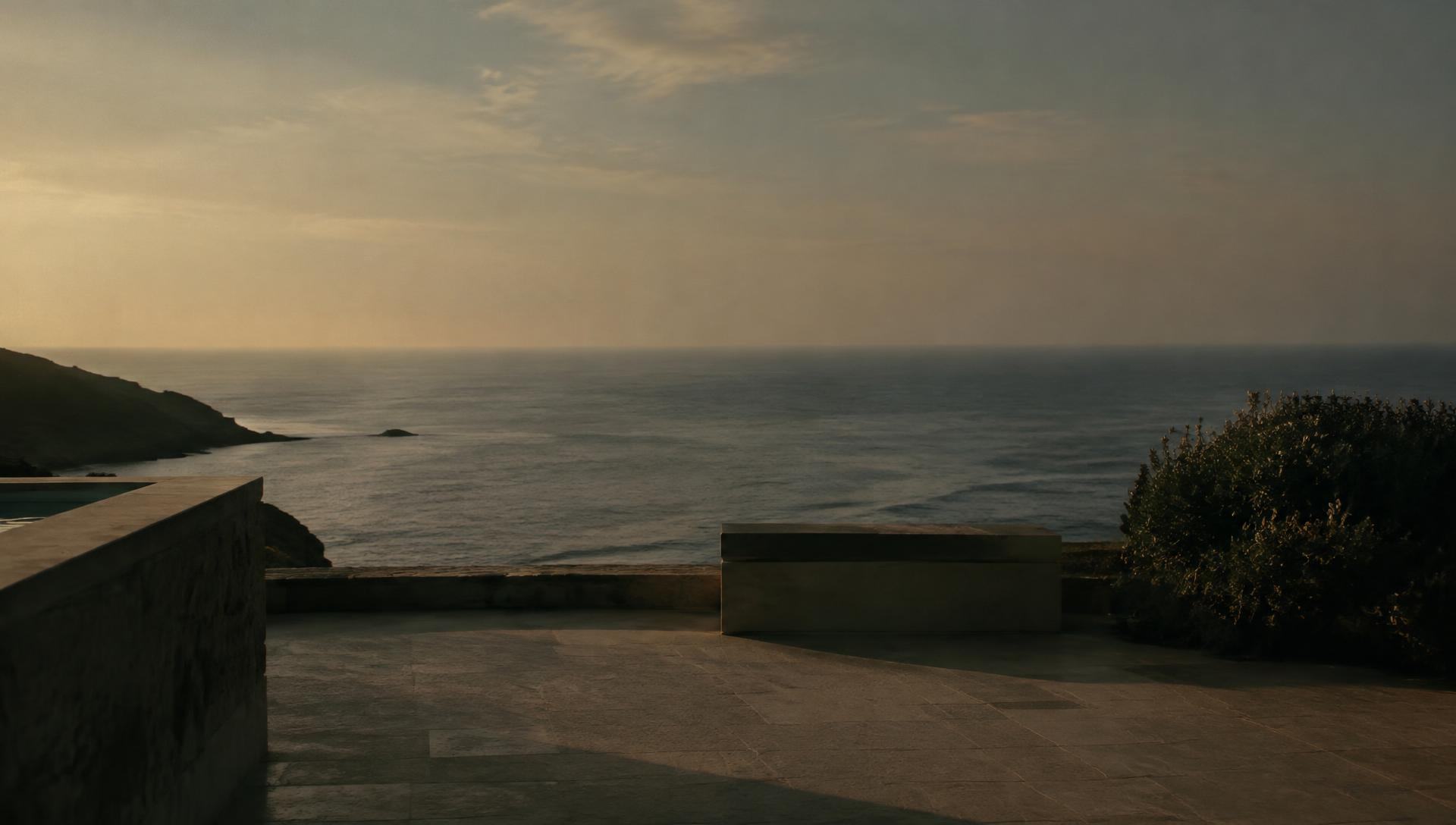 Ocean horizon at dawn